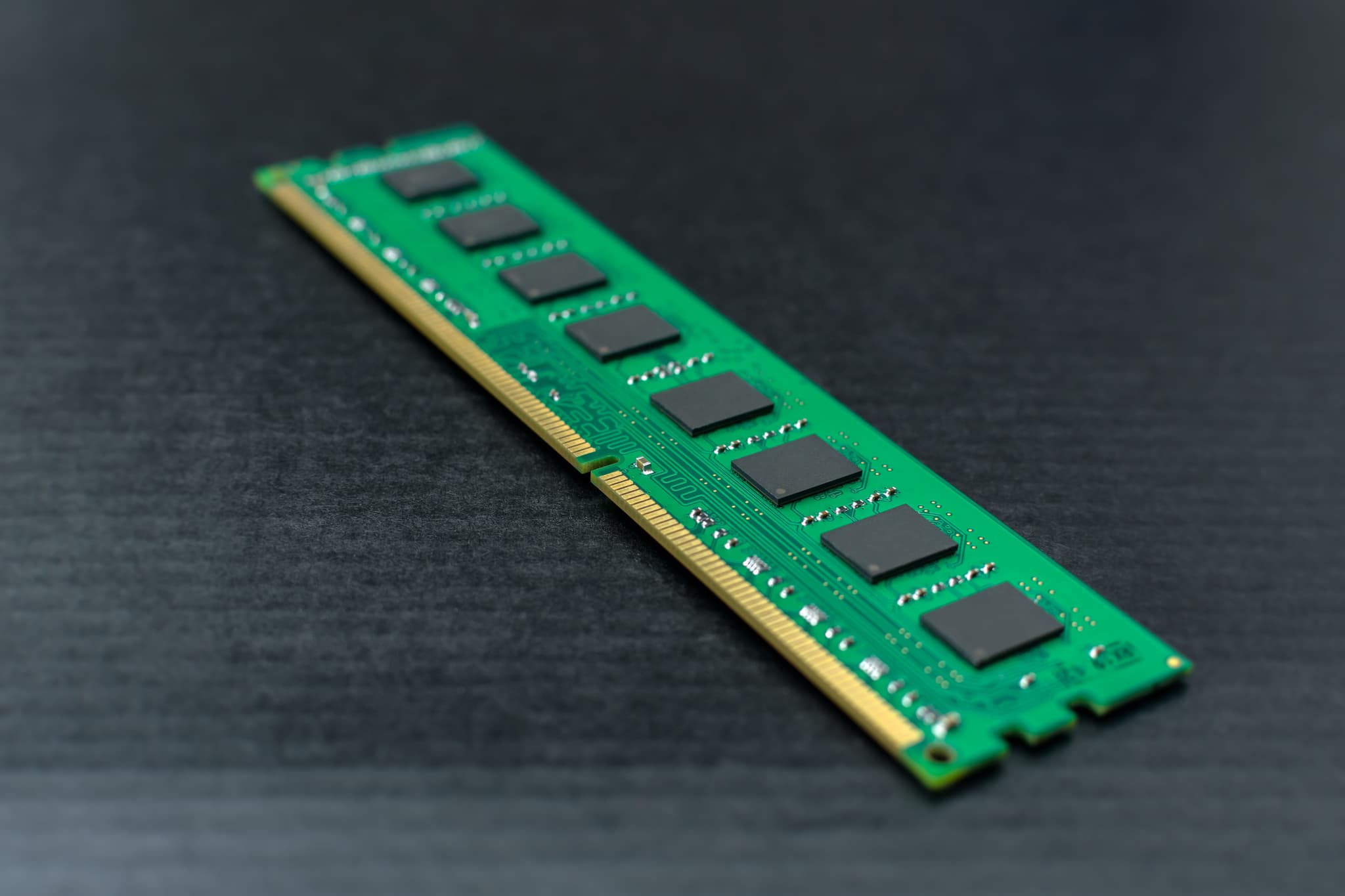 Memoria ram sensible a la estática que sera protegia con bolsas ESD de PREMCO