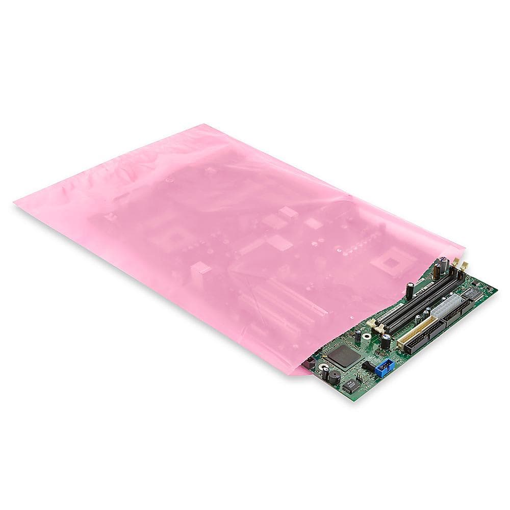 Vista frontal de una motherboard, un componente muy delicado al transporte y al tacto